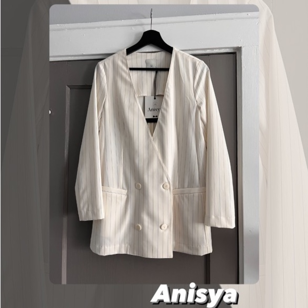 NWT Anisya Double Breasted Blazer